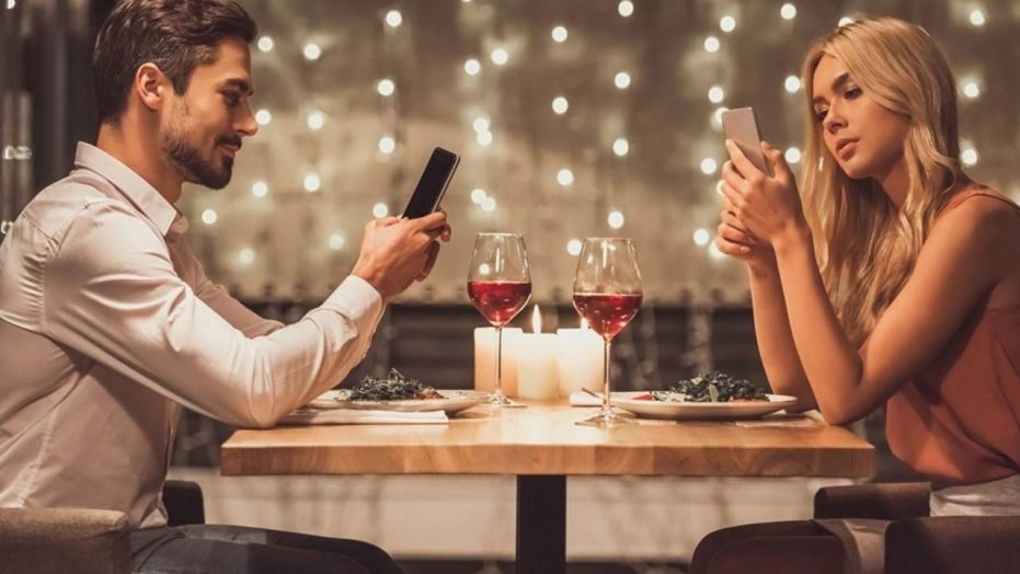 Why is Online Dating so Popular?
