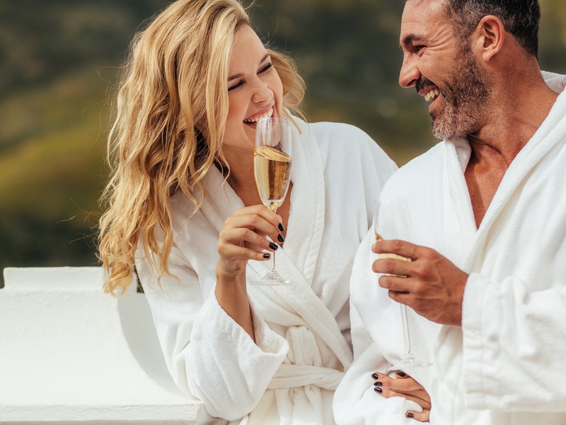 Why Dating Apps Don’t Work for High-Achieving Professionals